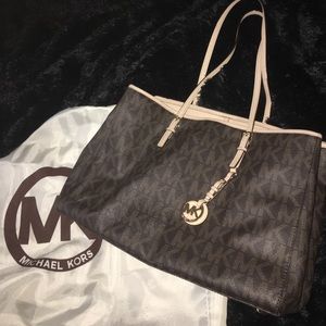 MK purse